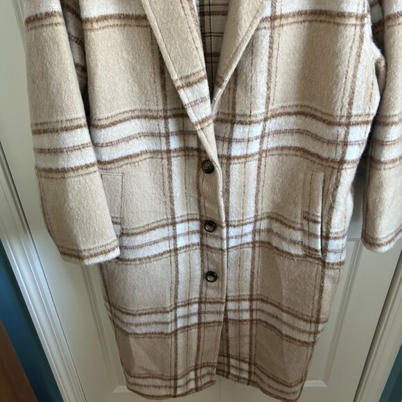 Old Navy - *NWT* - Tan Plaid Relaxed Car Coat - Size 3X - Picture 4 of 6